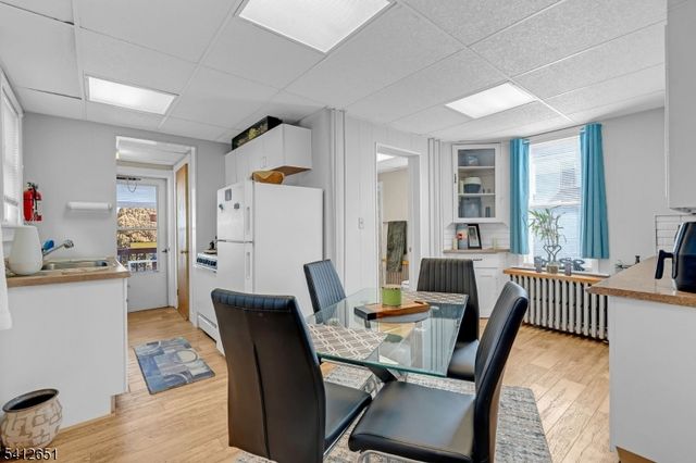 43 Miller St, Phillipsburg Town, NJ 08865