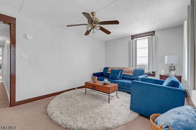 43 Miller St, Phillipsburg Town, NJ 08865