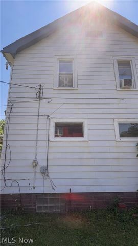 3525 E 110th Street, Cleveland, OH 44105