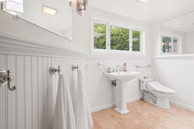 491 Boynton Ave, Berkeley, CA 94707