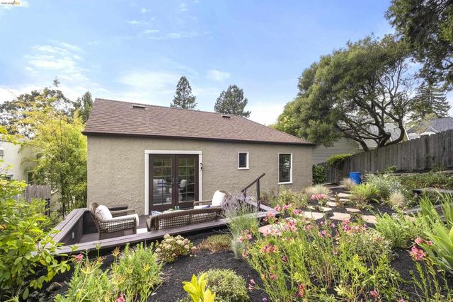 491 Boynton Ave, Berkeley, CA 94707