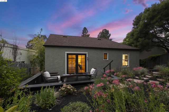 491 Boynton Ave, Berkeley, CA 94707