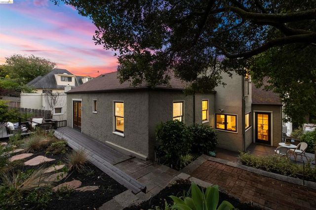491 Boynton Ave, Berkeley, CA 94707