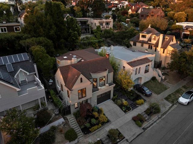 491 Boynton Ave, Berkeley, CA 94707