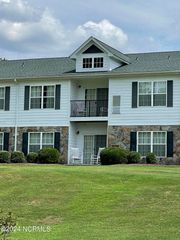490 Little River Farm Boulevard 206 A, Carthage, NC 28327