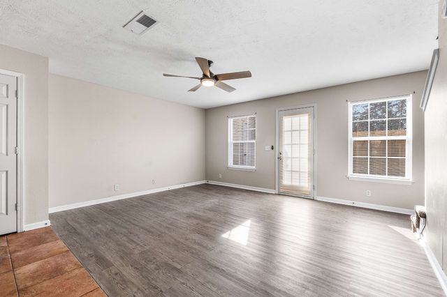 423 Shoshone Pl, Murfreesboro, TN 37128