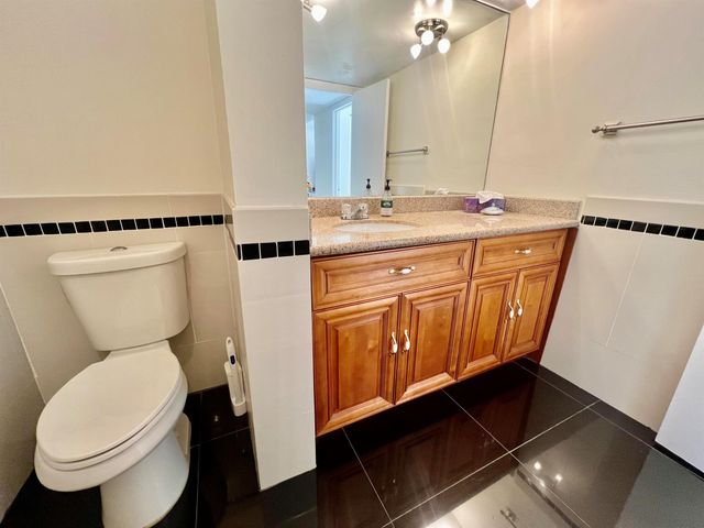 3590 Blue Lake Drive 304, Pompano Beach, FL 33064