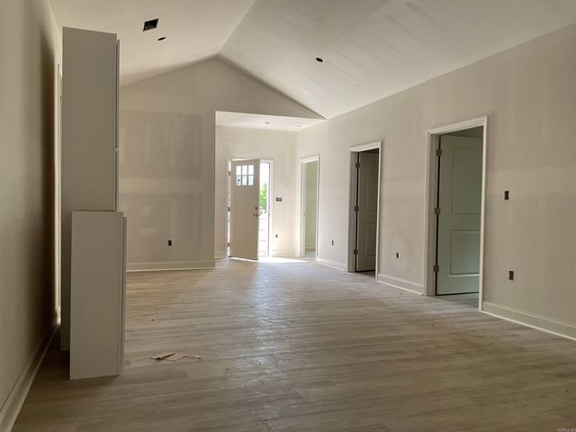 235 Kayla Lane, Lonoke, AR 72086