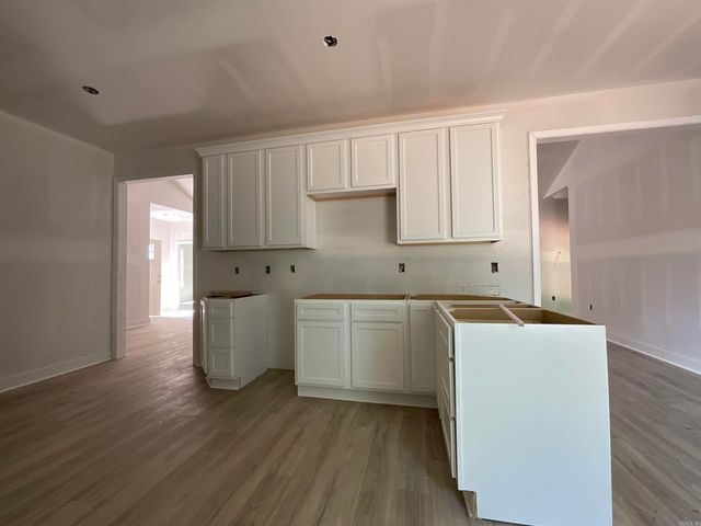 235 Kayla Lane, Lonoke, AR 72086