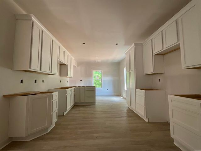 235 Kayla Lane, Lonoke, AR 72086