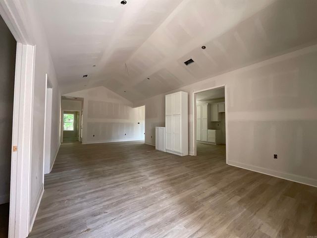 235 Kayla Lane, Lonoke, AR 72086