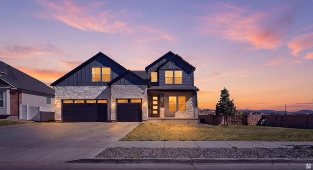 7094 W MOOREPARK PL, West Jordan, UT 84081