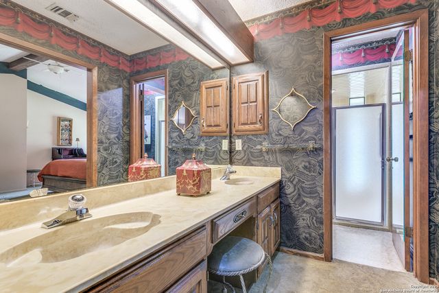 15111 Elkton, San Antonio, TX 78232