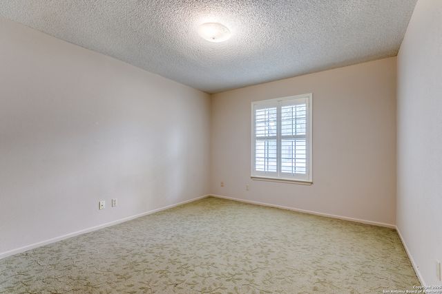 15111 Elkton, San Antonio, TX 78232