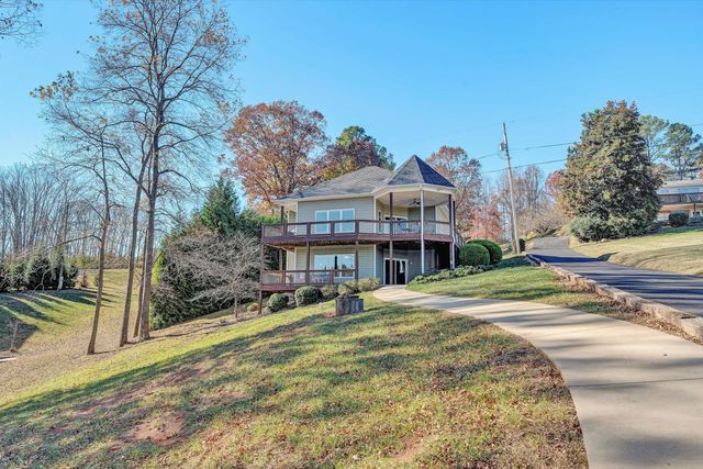 6778 Horseshoe Bend RD, Goodview, VA 24095