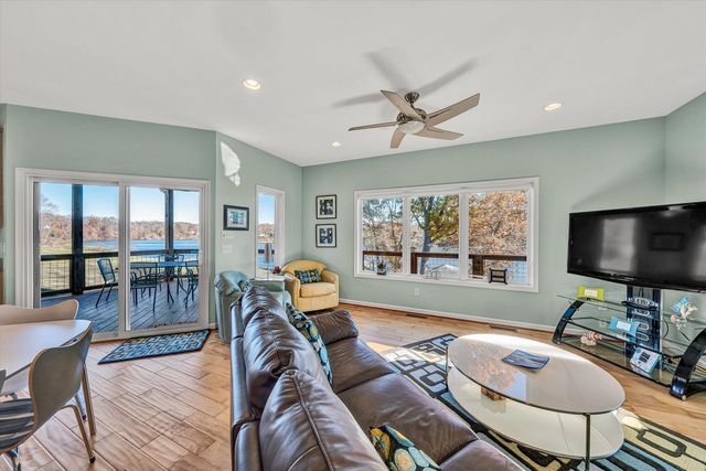 6778 Horseshoe Bend RD, Goodview, VA 24095