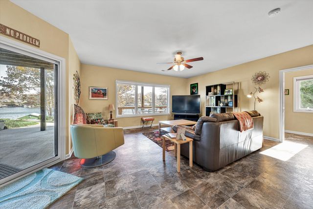 6778 Horseshoe Bend RD, Goodview, VA 24095