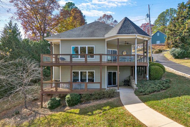 6778 Horseshoe Bend RD, Goodview, VA 24095
