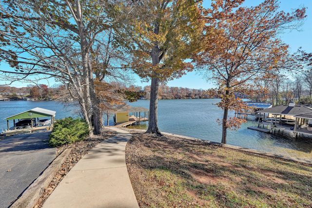 6778 Horseshoe Bend RD, Goodview, VA 24095