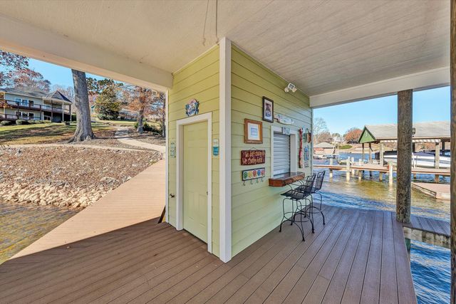 6778 Horseshoe Bend RD, Goodview, VA 24095