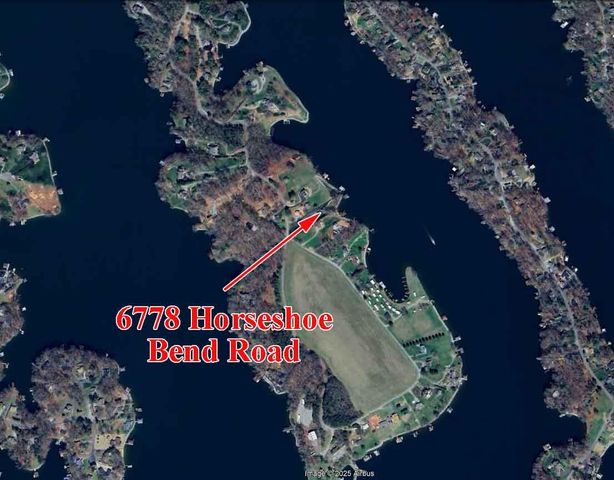 6778 Horseshoe Bend RD, Goodview, VA 24095