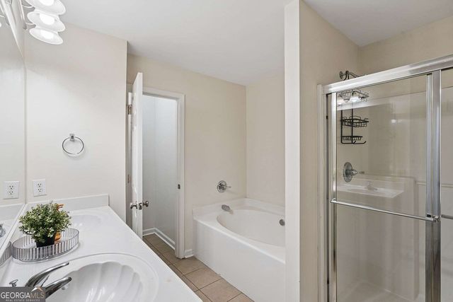 3281 Open Fields Drive, Snellville, GA 30078