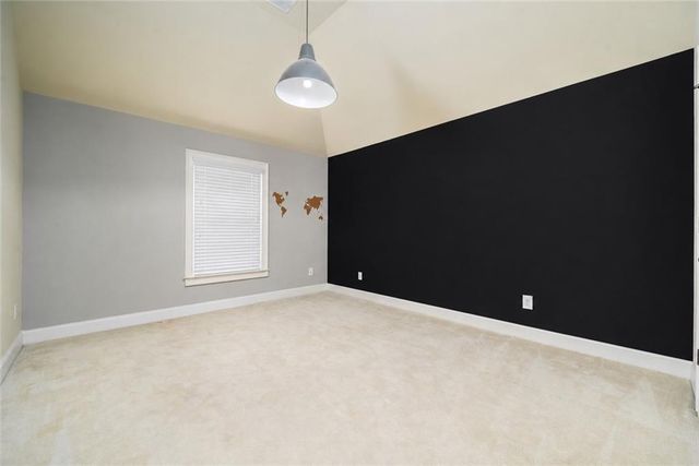 172 Clubhouse Crossing, Acworth, GA 30101