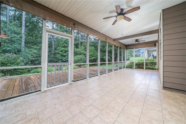 172 Clubhouse Crossing, Acworth, GA 30101