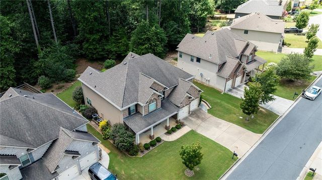 172 Clubhouse Crossing, Acworth, GA 30101