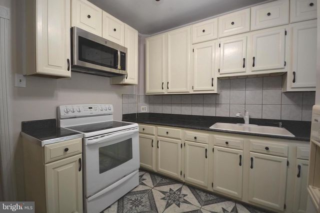 105 E NORTH AVE, Hagerstown, MD 21740