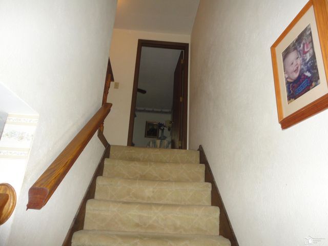 800 N Roessler Street, Monroe, MI 48162