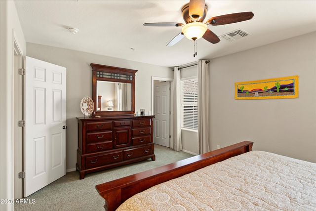 8131 W LYNWOOD Street, Phoenix, AZ 85043