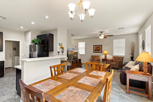 8131 W LYNWOOD Street, Phoenix, AZ 85043