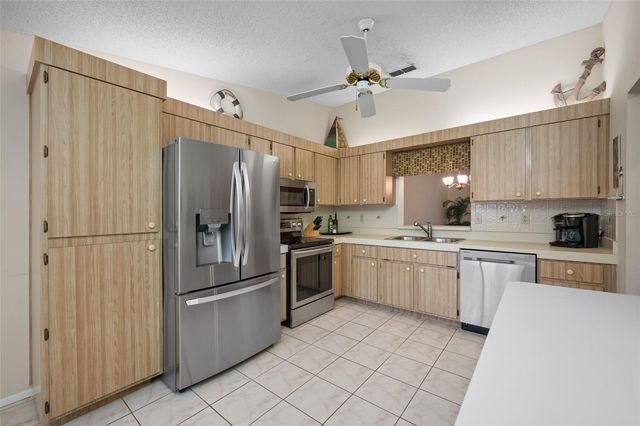 8641 SHADBLOW COURT 2, Port Richey, FL 34668