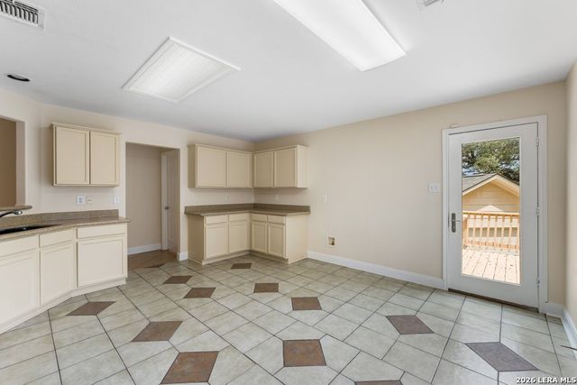 8803 Pavilion Place, San Antonio, TX 78250