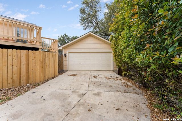 8803 Pavilion Place, San Antonio, TX 78250