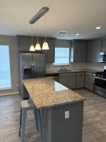 1131 Forester Drive, Dallas, TX 75216