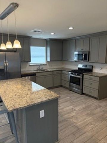 1131 Forester Drive, Dallas, TX 75216