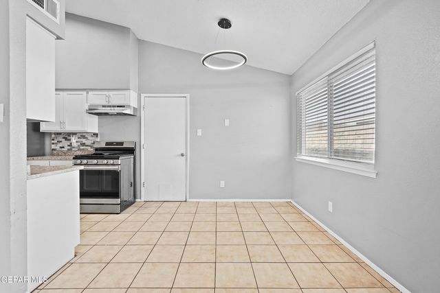 10748 GEORGETOWN Street, El Paso, TX 79924