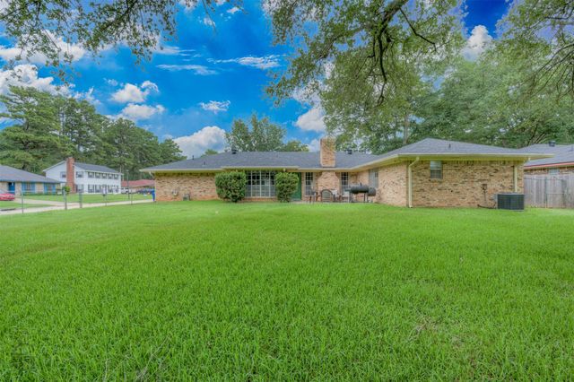3331 Chaumont Circle, Shreveport, LA 71118