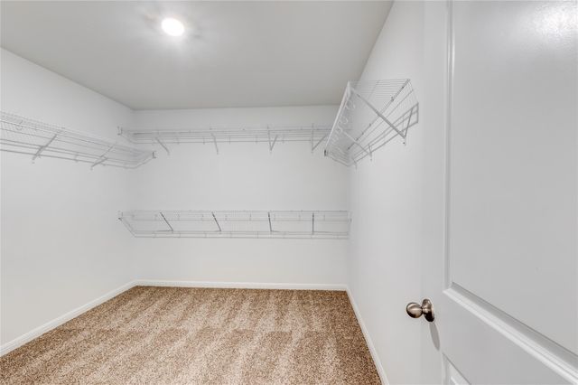 117 Fairfax LN, Jarrell, TX 76537