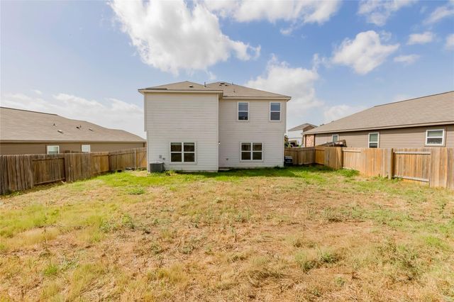 117 Fairfax LN, Jarrell, TX 76537