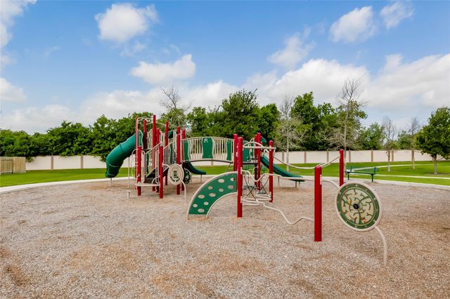117 Fairfax LN, Jarrell, TX 76537