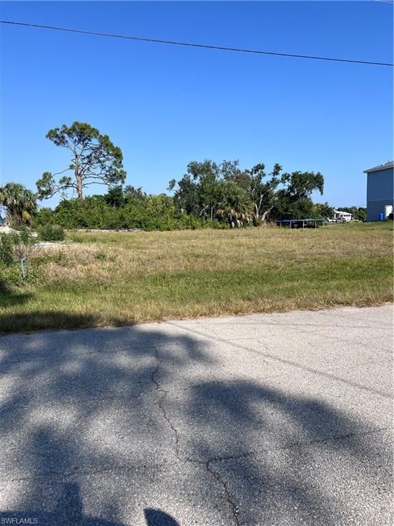 1829 NW 29th AVE, CAPE CORAL, FL 33993 — exterior
