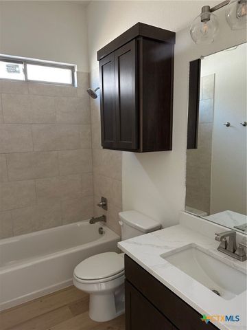 7205 Touchstone Drive, Temple, TX 76502