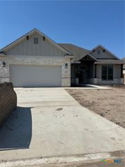 7205 Touchstone Drive, Temple, TX 76502