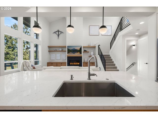 14673 Nw LILIANA Ln, Portland, OR 97229