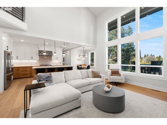 14673 Nw LILIANA Ln, Portland, OR 97229