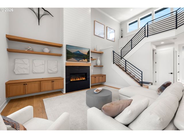 14673 Nw LILIANA Ln, Portland, OR 97229