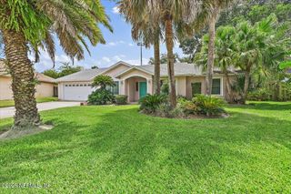 1121 LINKSIDE Court E, Atlantic Beach, FL 32233